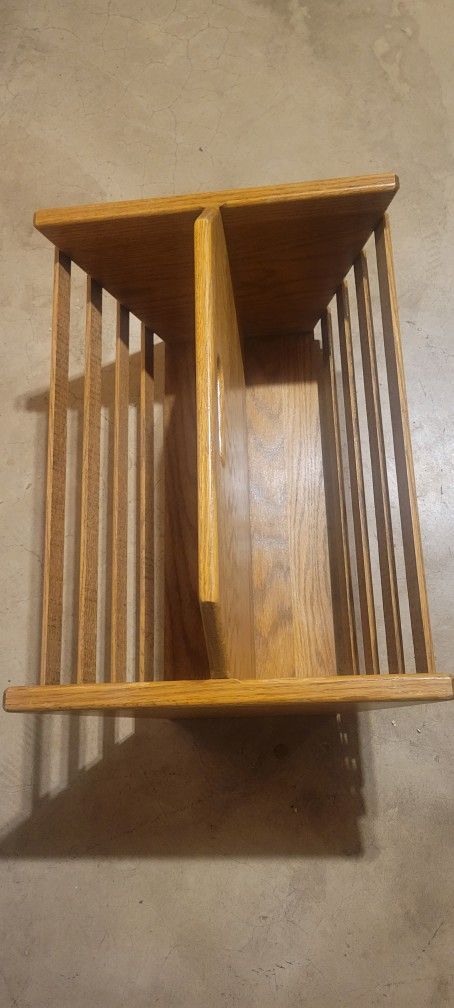 Vintage Magazine/newspaper Basket.