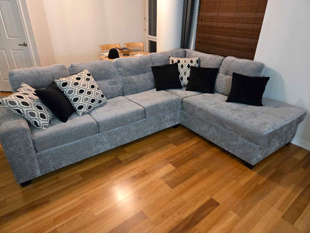 Like new L-Shaped sectional couch for sale!