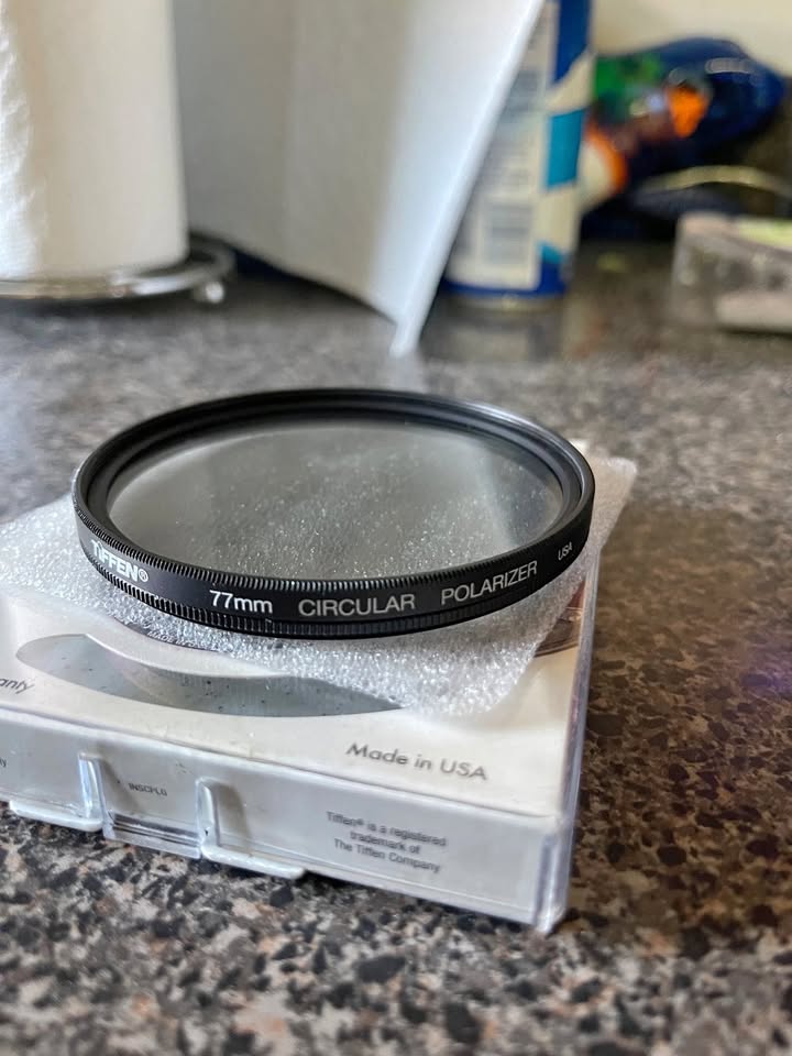 Tiffen 77mm screw in Circular Polarizer