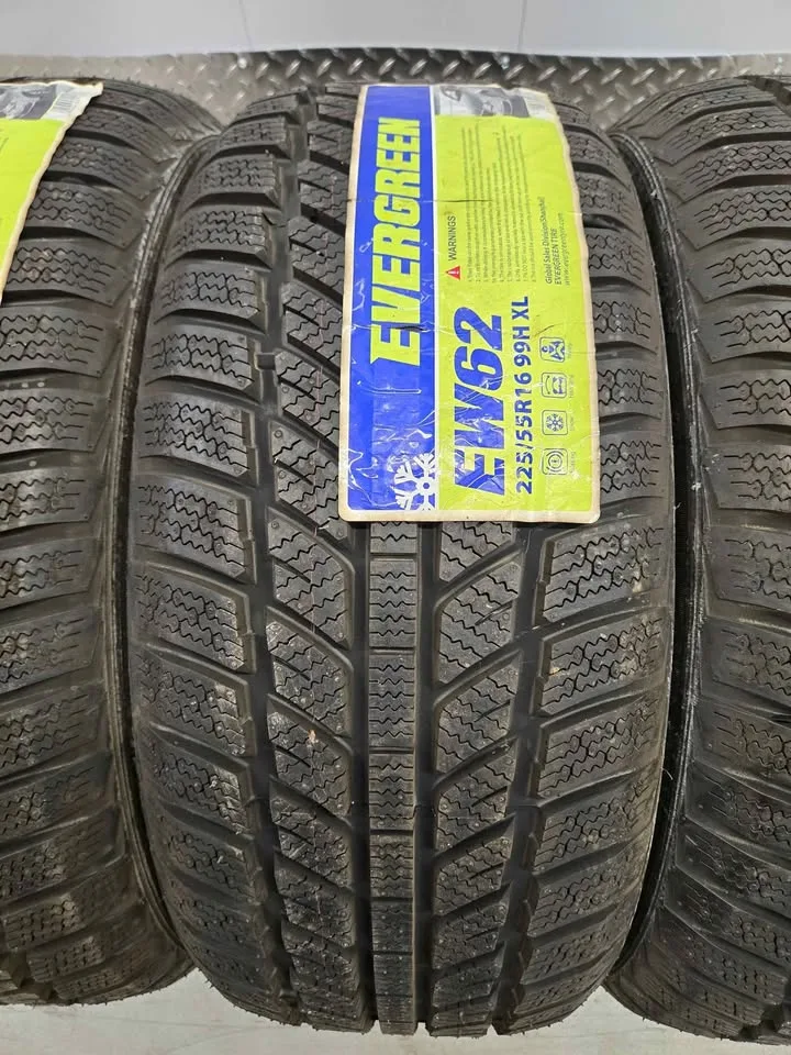 Winter Tires Set- 225/55R16 image indicator(4)