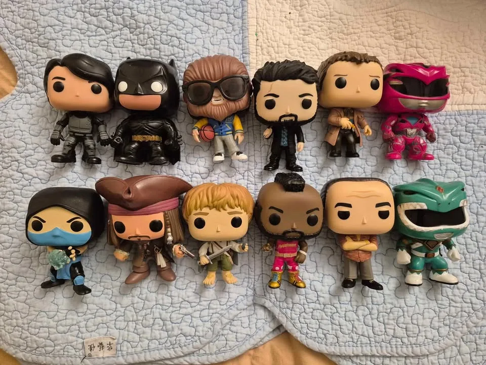 Out of box Funko pops image indicator(6)