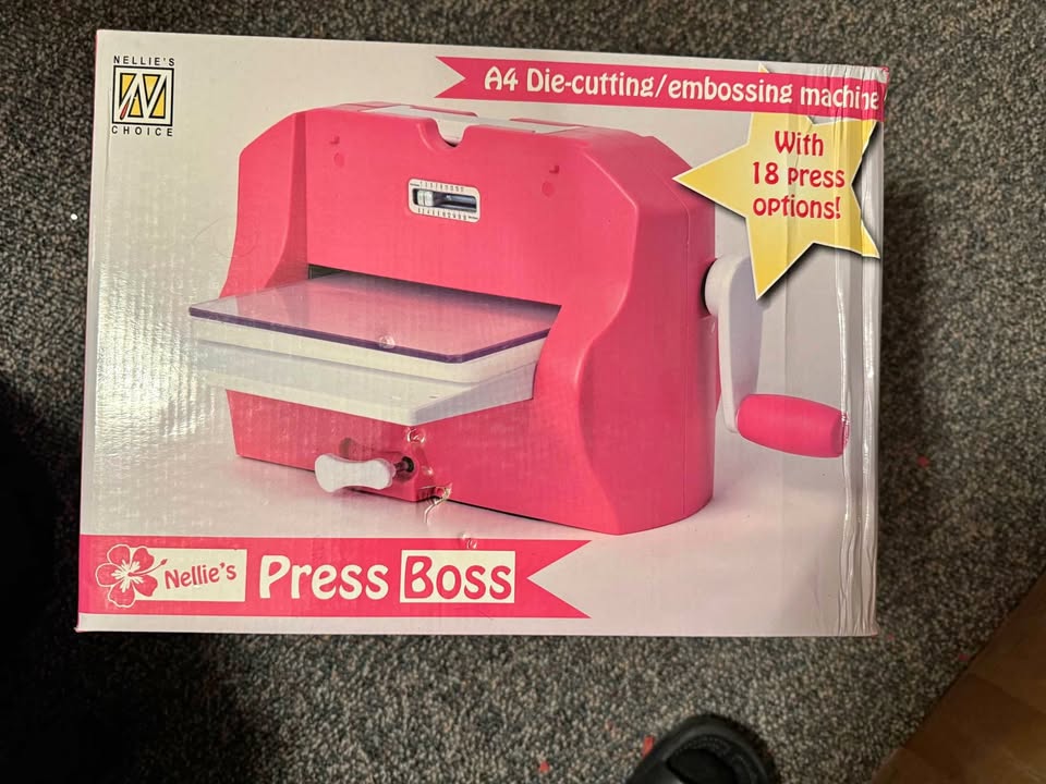 Nellie's Press Boss-A4 Die-Cutting/Embossing Machine