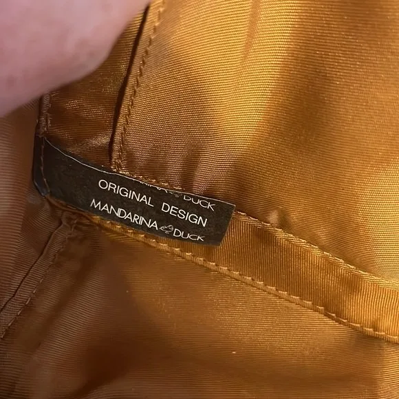 Mandarina Duck Leather Backpack – Good Condition image indicator(7)