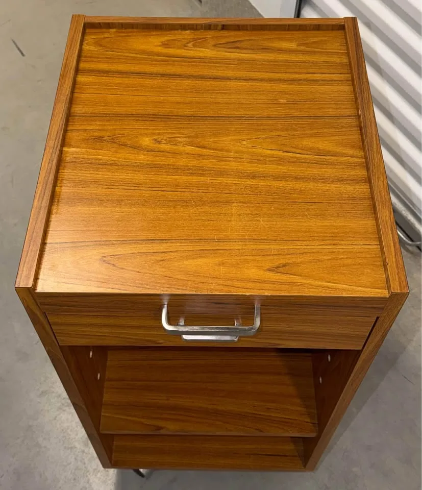 Rolling Wooden Side Table / Utility Cart image indicator(2)