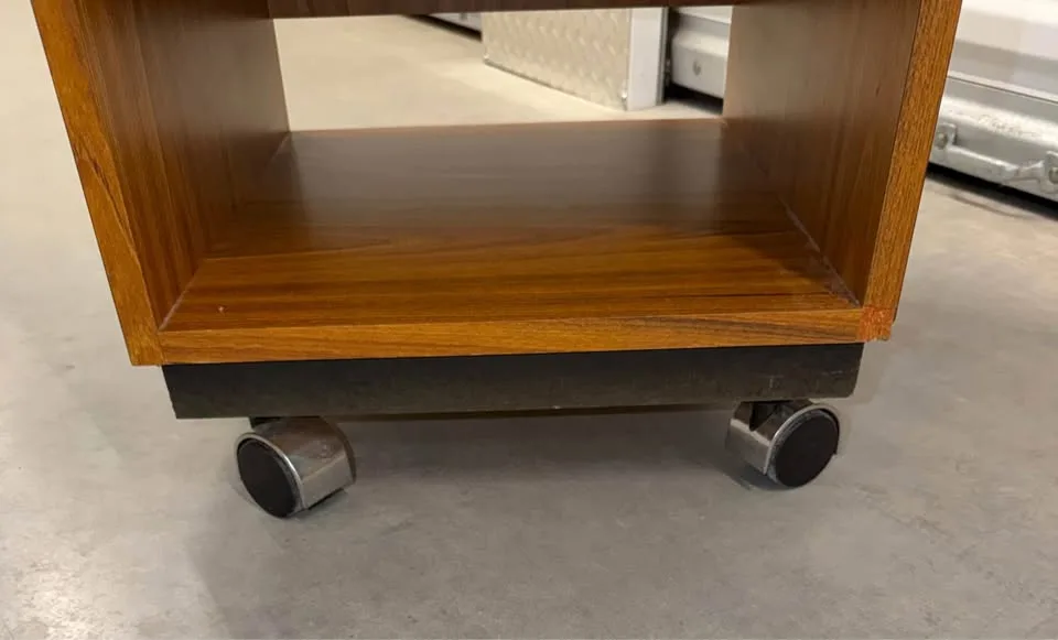 Rolling Wooden Side Table / Utility Cart image indicator(5)