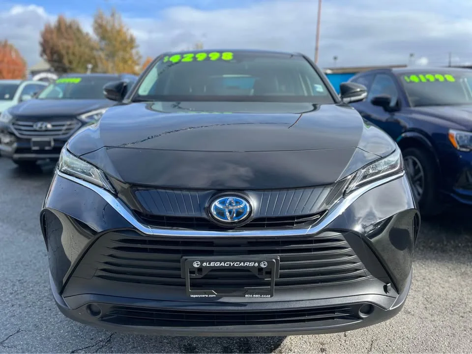 2024 Toyota Venza LE Hybrid AWD image indicator(2)