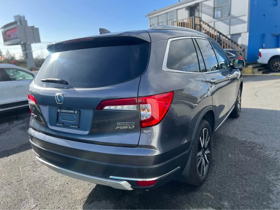 2019 Honda Pilot Touring image indicator(3)