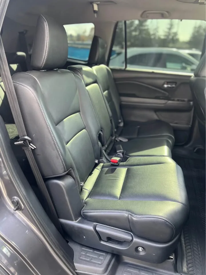 2019 Honda Pilot Touring image indicator(8)