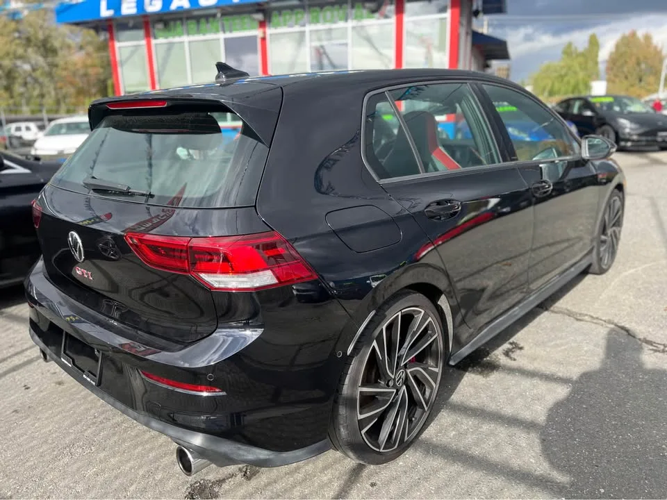 2022 Volkswagen Golf GTI Performance image indicator(4)