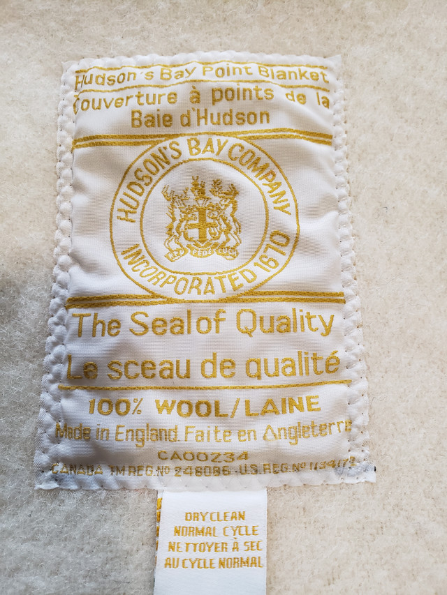 HBC QUEEN SIZE BLANKET - photo 2
