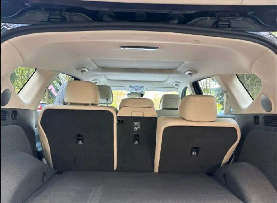 2025 Genesis GV80 2.5T Advanced w/Tech Pkg 5P AWD image indicator(3)