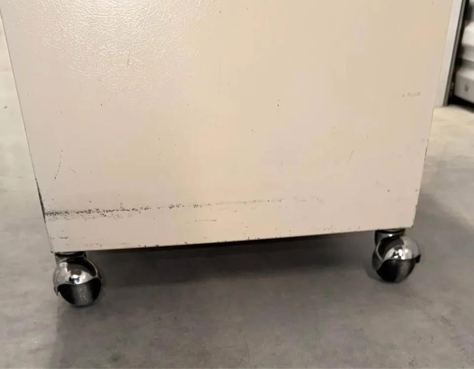 2 Heavy-Duty Metal Storage Cabinets on Wheels image indicator(7)