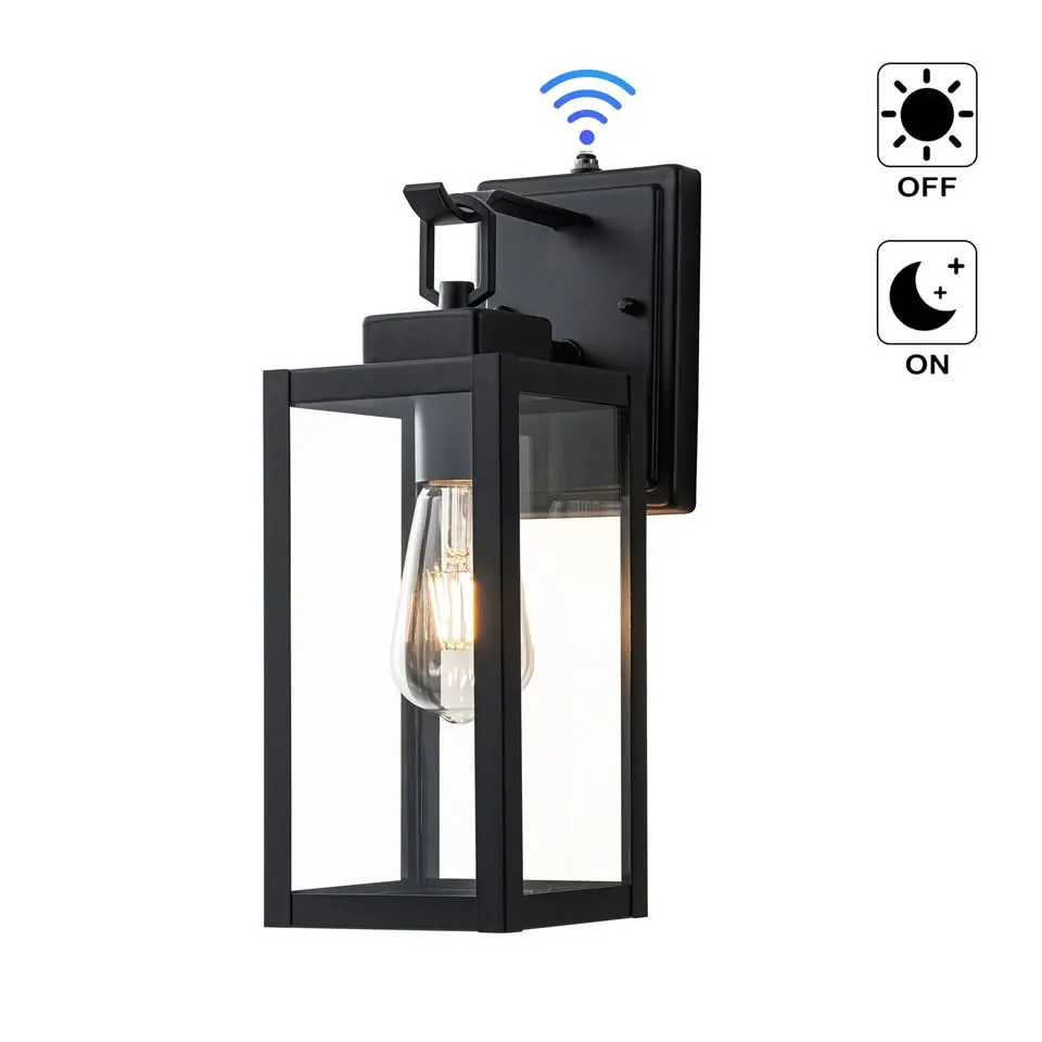 Automatic Dusk-to-Dawn Outdoor Wall Sconce image indicator(3)