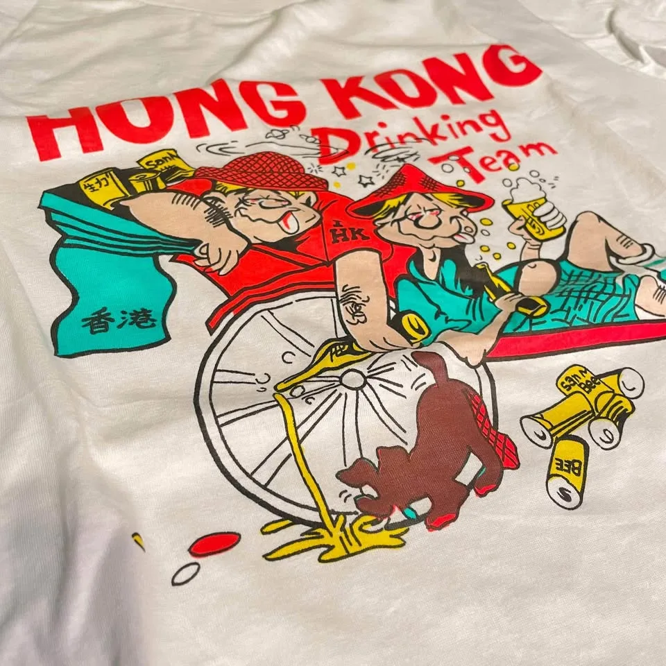 NEW✨Vintage 90s "Hong Kong Drinking Team" T-Shirt image indicator(5)