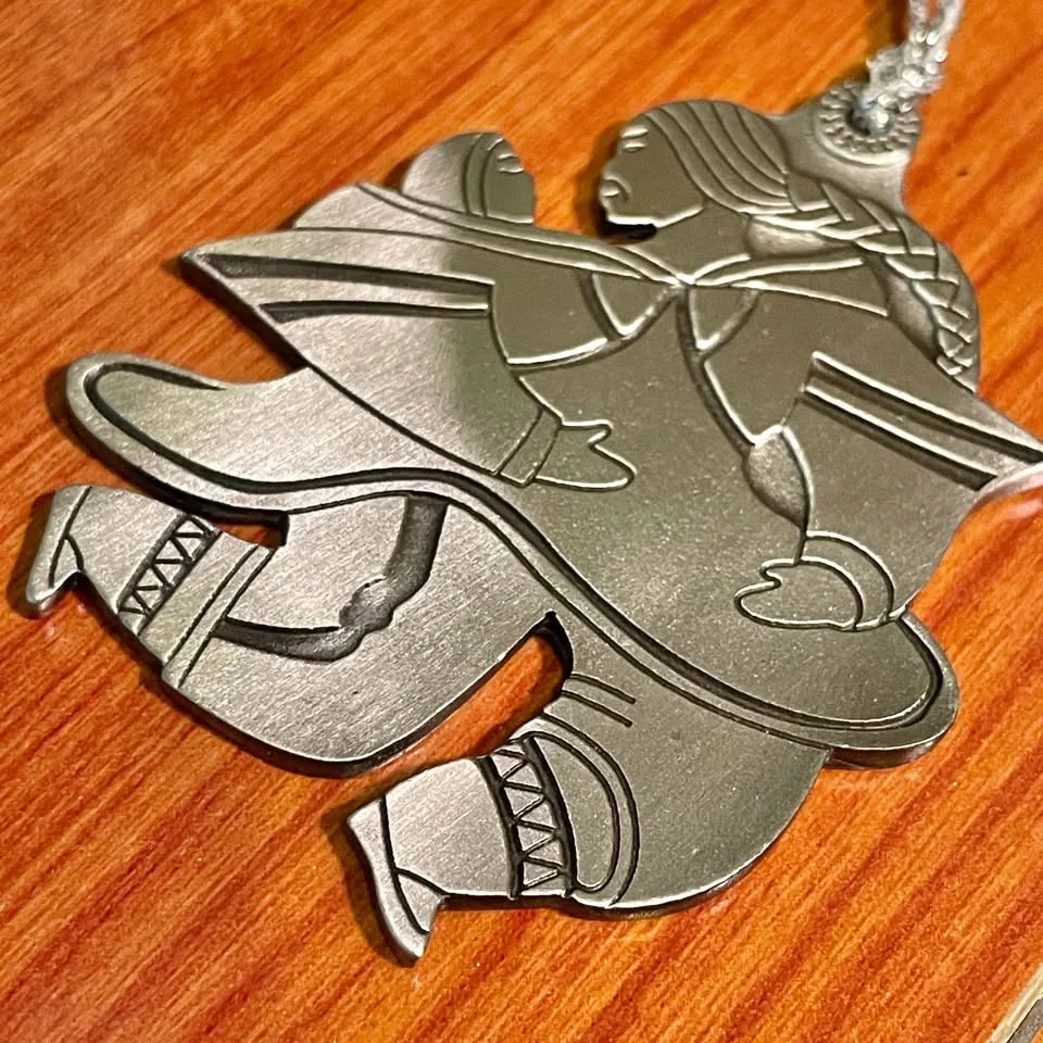 Set of 2 Royal Canadian Mint Pewter Ornaments image indicator(3)