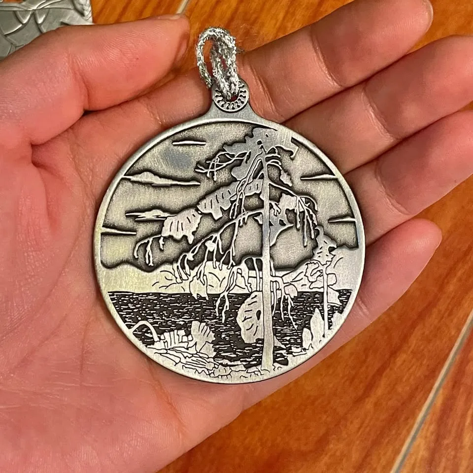 Set of 2 Royal Canadian Mint Pewter Ornaments image indicator(4)