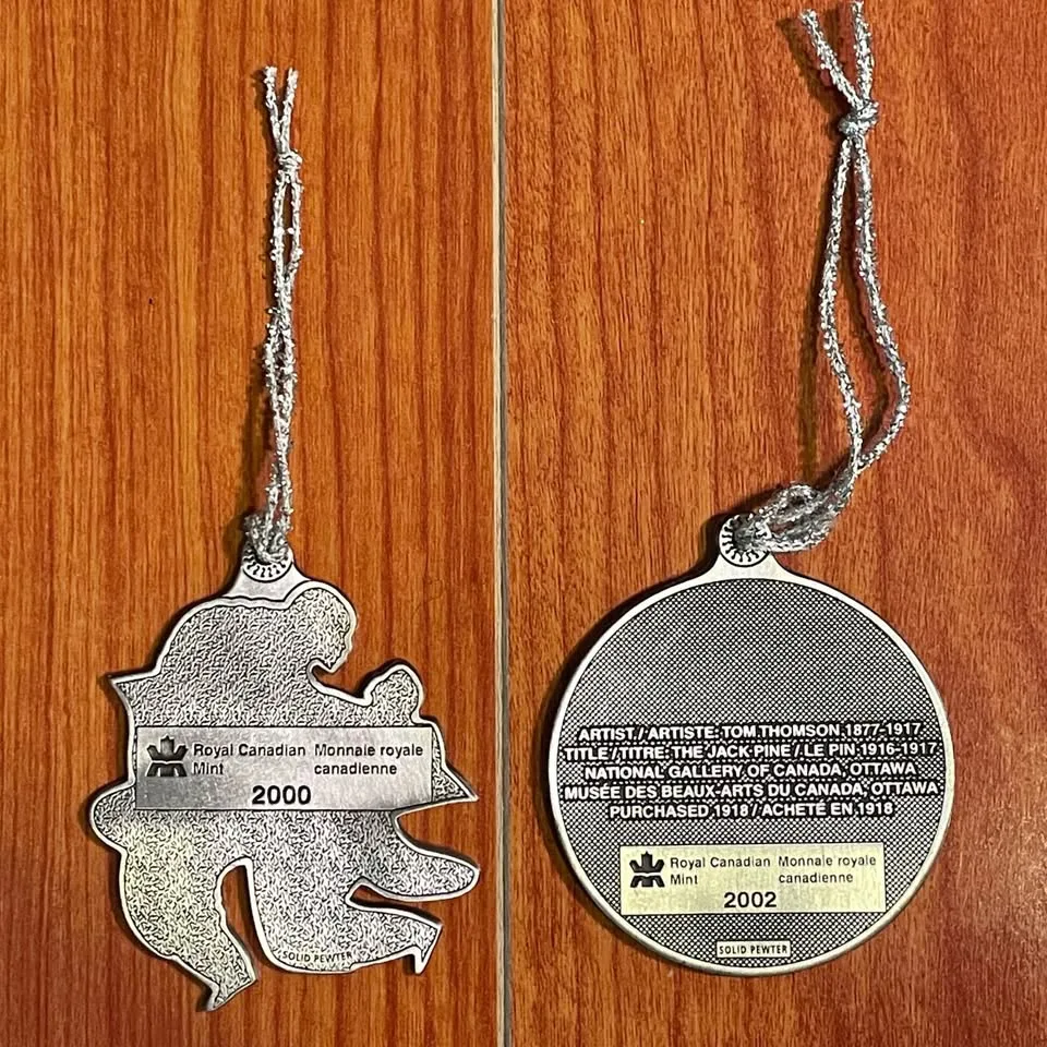 Set of 2 Royal Canadian Mint Pewter Ornaments image indicator(6)