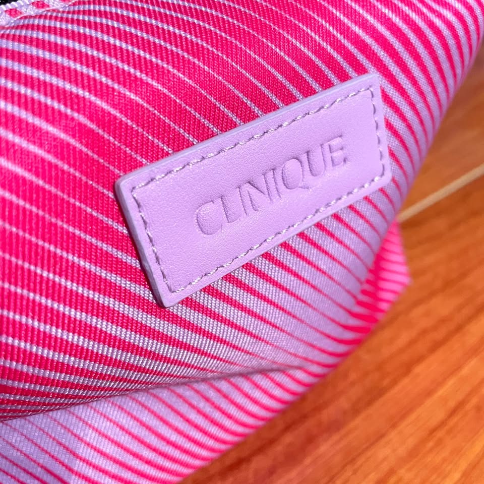 CLINIQUE✨Makeup Bag with Charcoal Mask & Scrub - photo 2