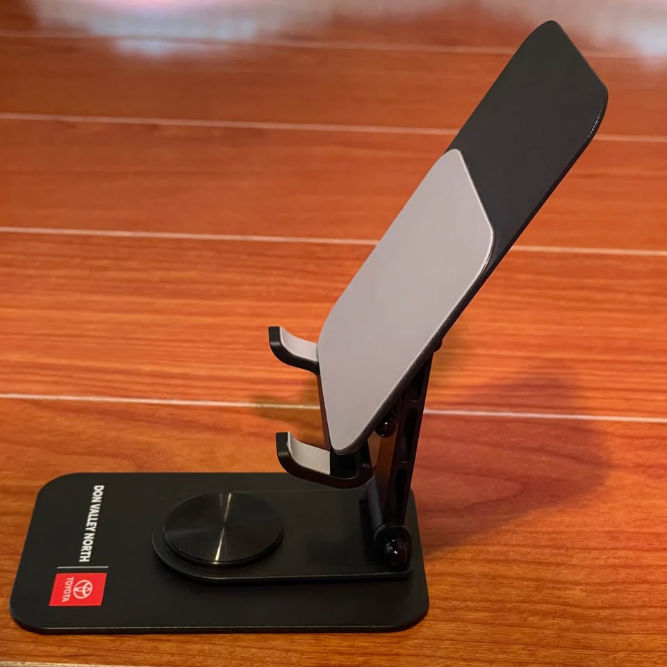 Tablet & Phone Holder from Toyota Dealer - photo 3