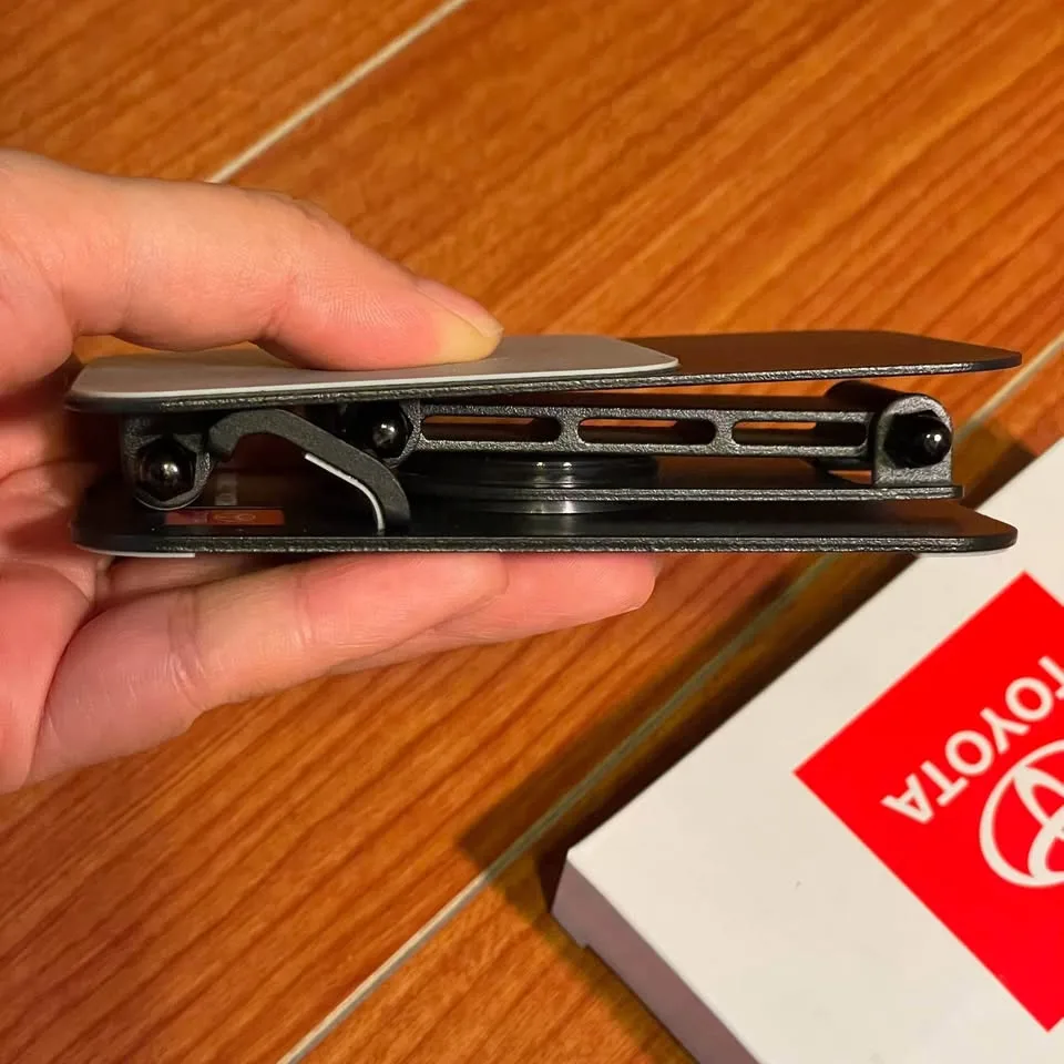 Tablet & Phone Holder from Toyota Dealer image indicator(6)