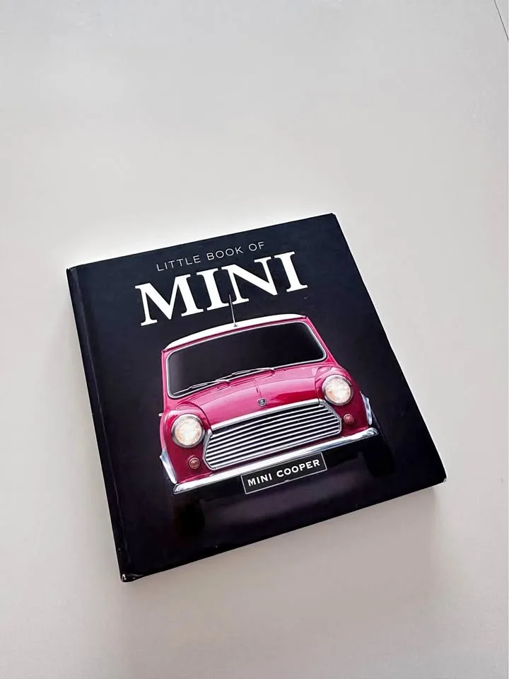 Little Book of MINI – Great Condition thumbnail