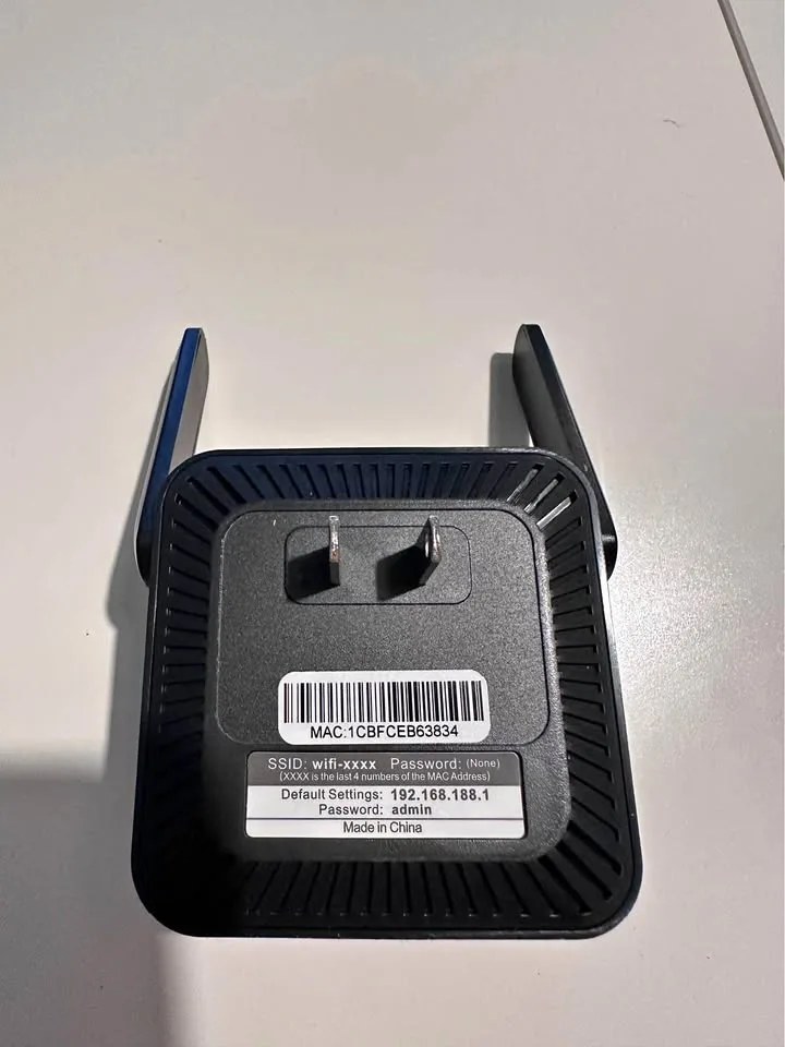 Home use wifi repeater thumbnail