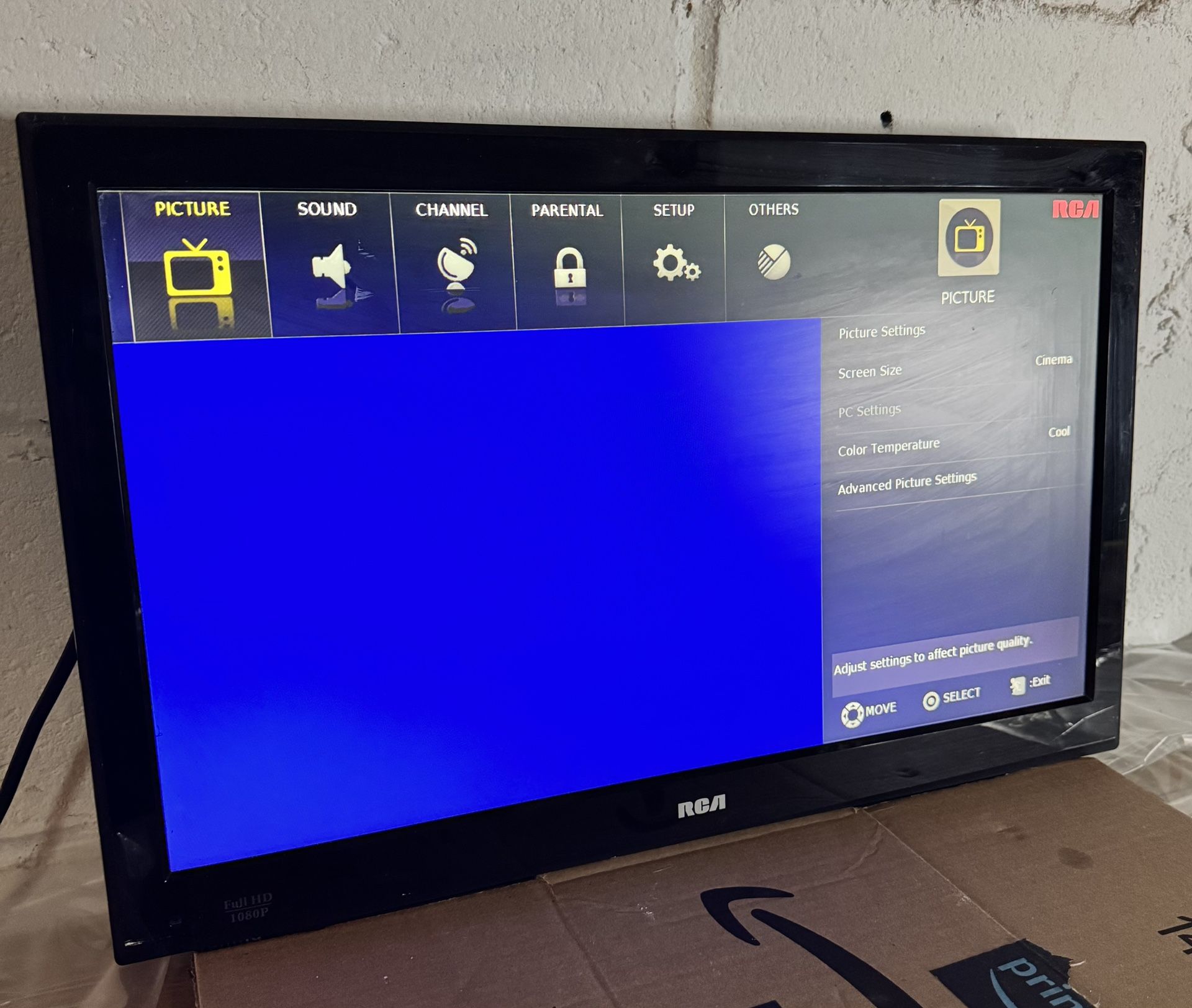 RCA 22" (1080p) LED HDTV DVD Combo