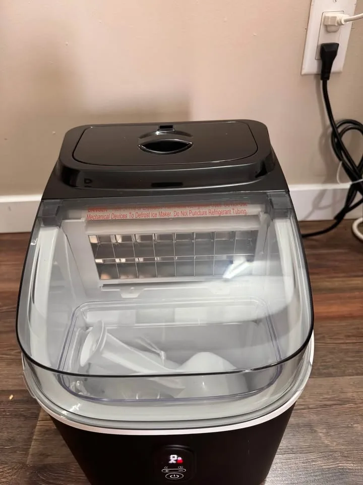 ecozy Ice Cube Makers Countertop image indicator(5)