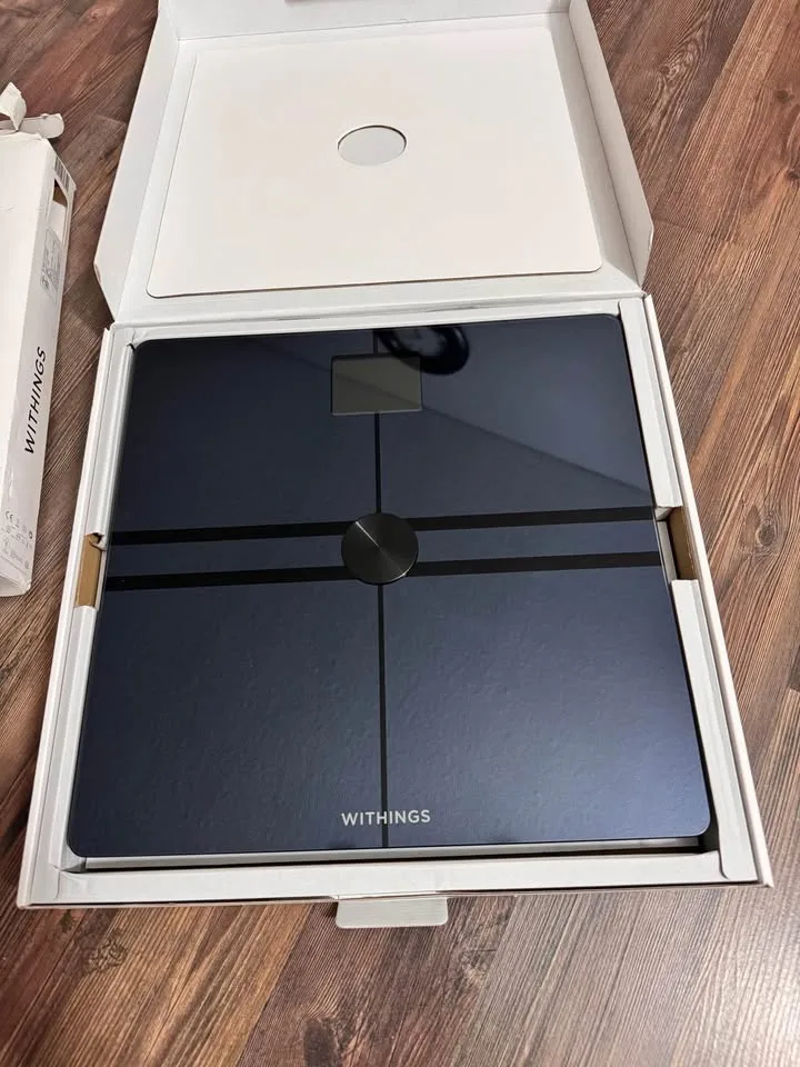 Withings Body Smart Wi-Fi Digital Smart Scale - Black image indicator(4)