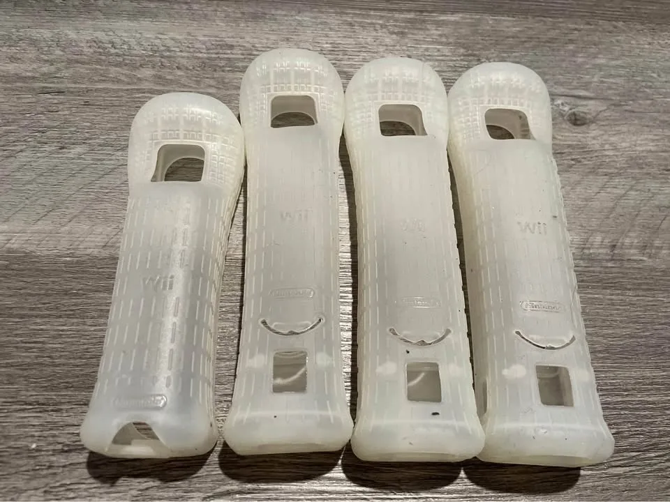 Wii remote sleeves! image indicator(2)