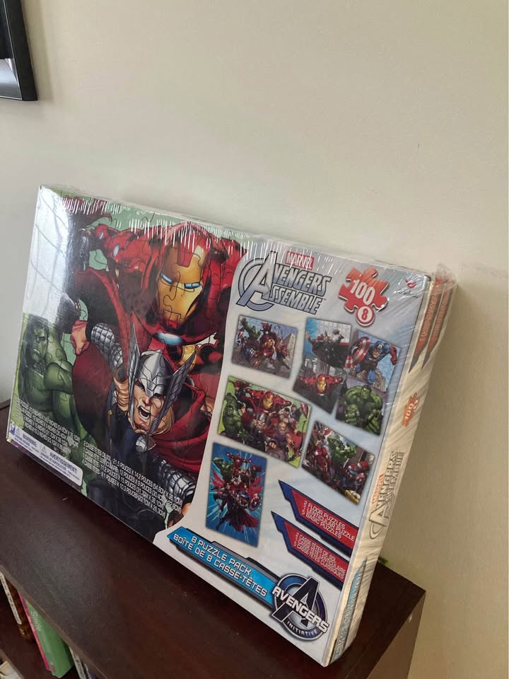 🧩 Marvel Avengers 8-Puzzle Pack – Brand New & Sealed - photo 4