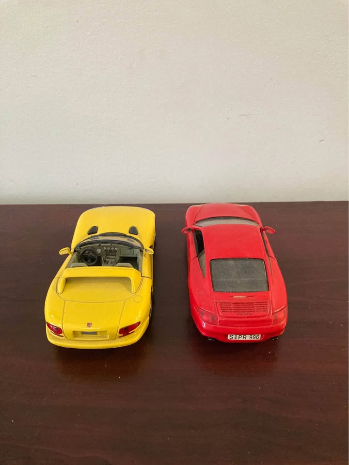 Porsche & Dodge Viper Diecast Car Models – 1:18 Scale - photo 3