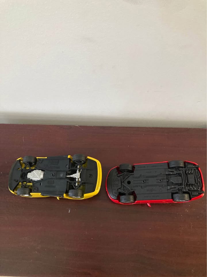 Porsche & Dodge Viper Diecast Car Models – 1:18 Scale - photo 4