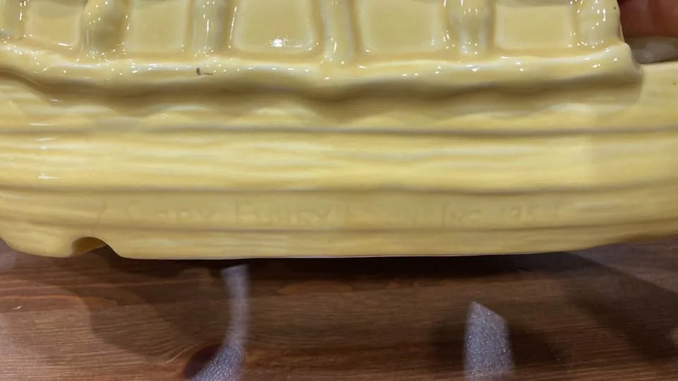 Vintage 1954 Fuhry & Sons Ceramic Boat TV Lamp Figurine image indicator(6)