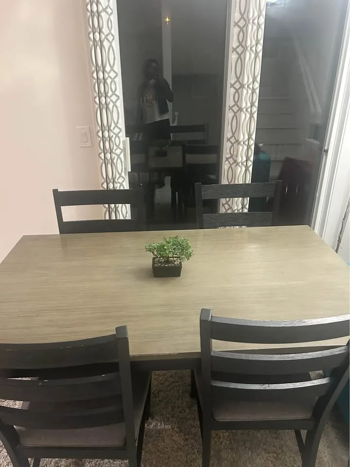 Wooden Dinning Table!! Has to go image indicator(2)
