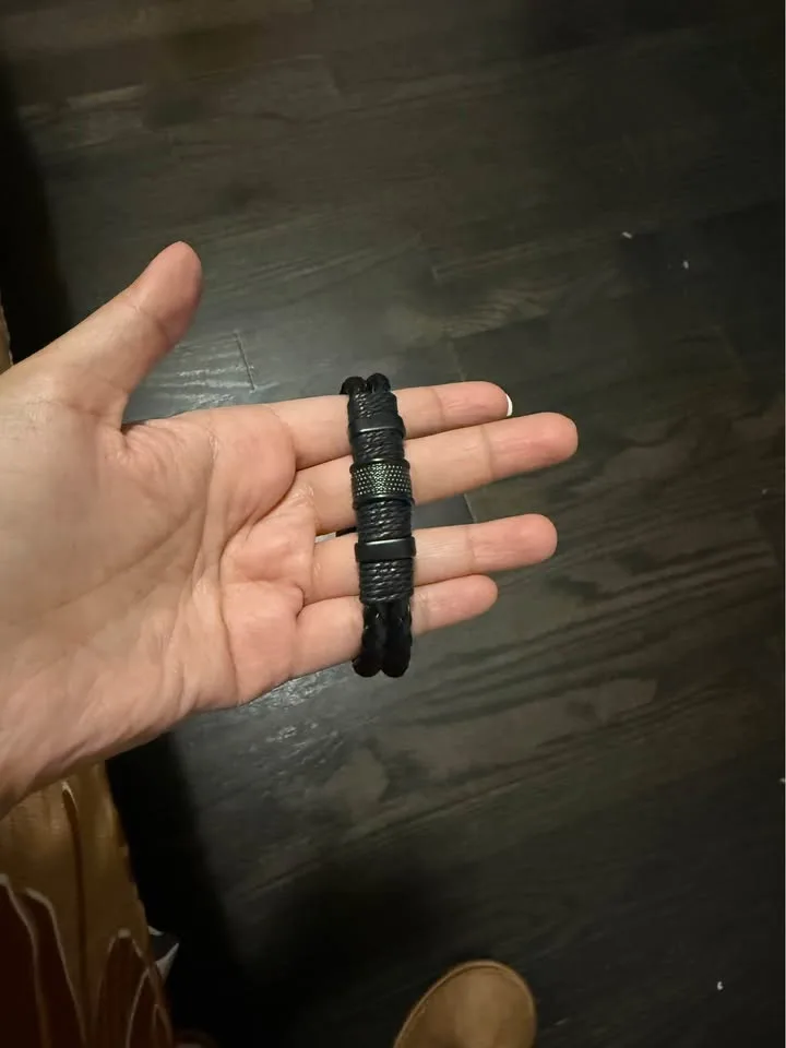 Retro Black Braided Bracelet for Men image indicator(3)