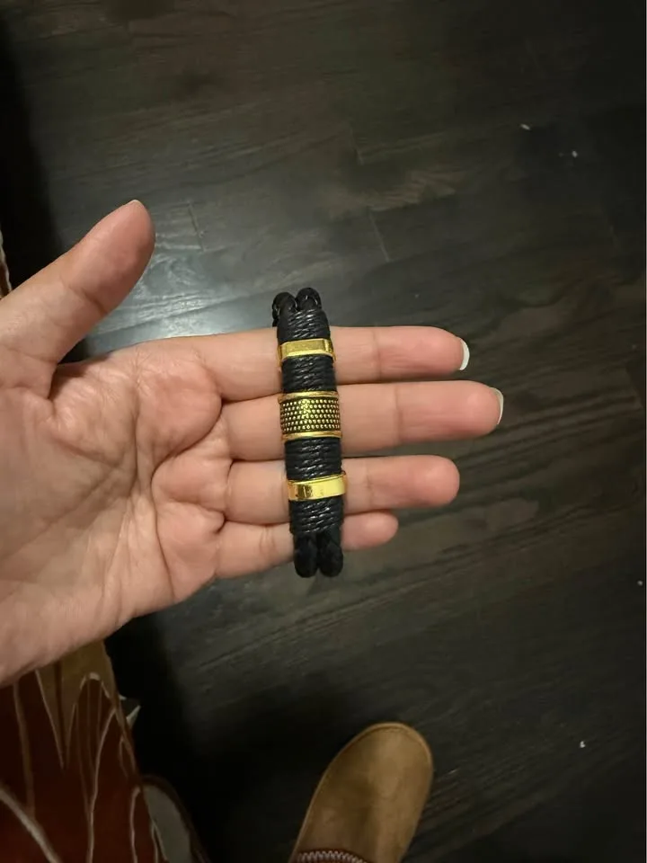 Retro Golden Black Bracelet for Men image indicator(3)