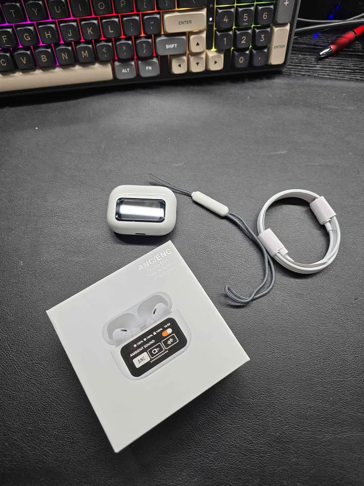 Wireless earbuds with display - photo 3