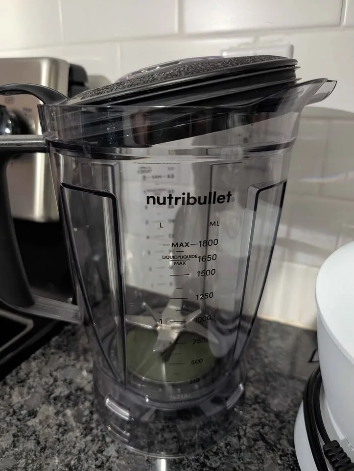 NutriBullet 1200Watt Blender Combo image indicator(4)