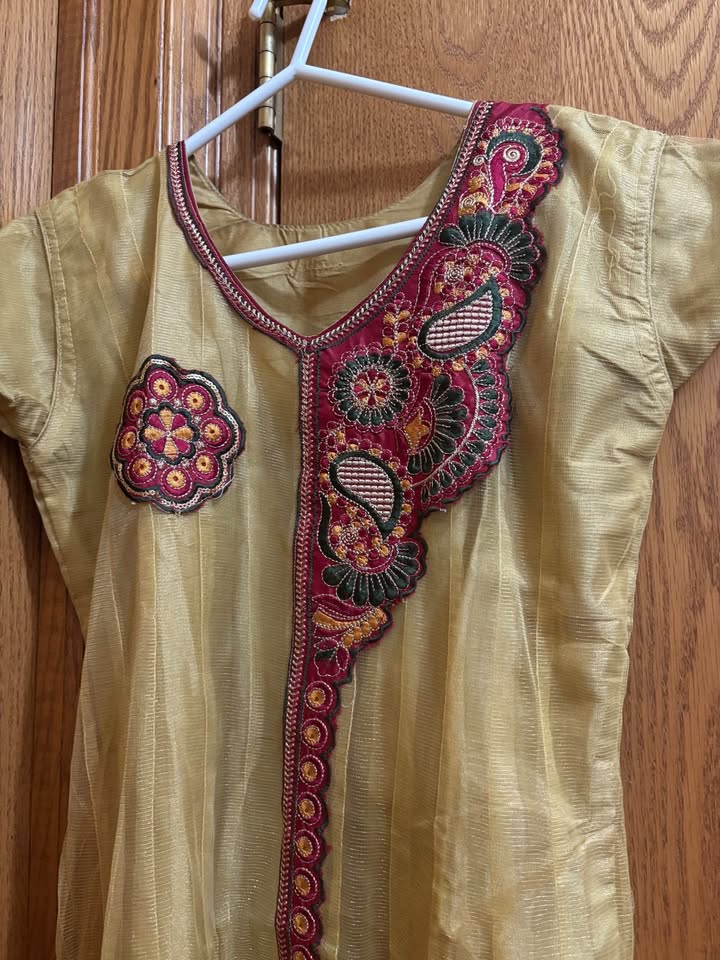 Teen/Women’s Salwar Suits - photo 2