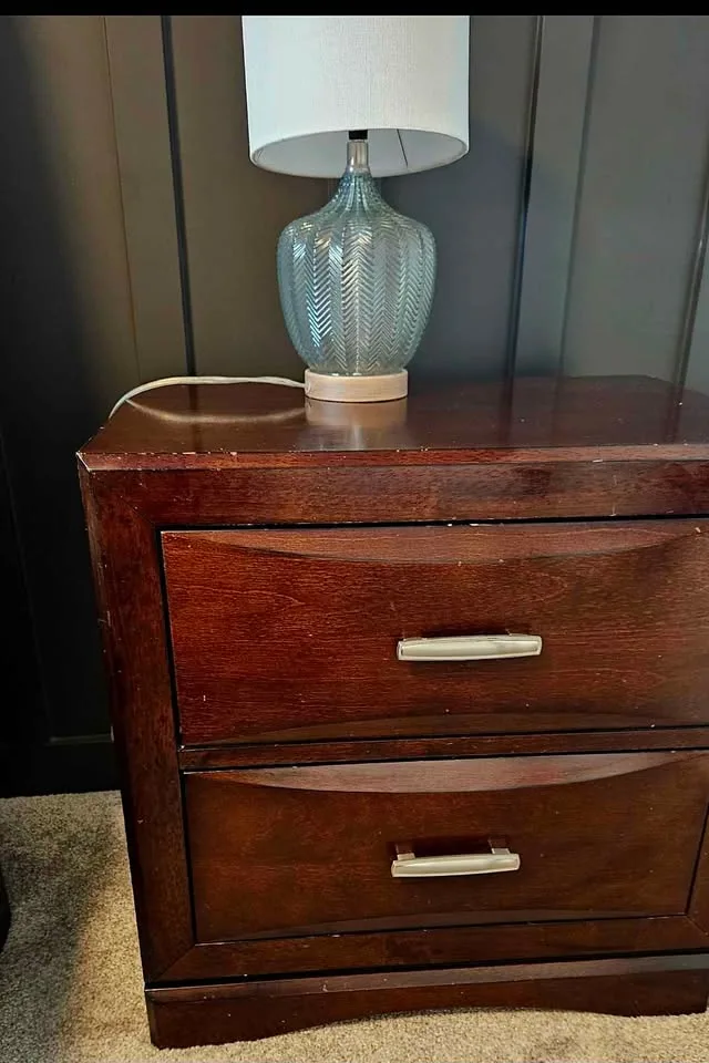 Queen bed set plus mattress image indicator(3)