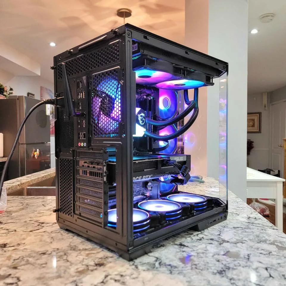 CUSTOM GAMING PC : Ryzen 7 7700x / RTX 5060 / 32GB RAM image indicator(3)