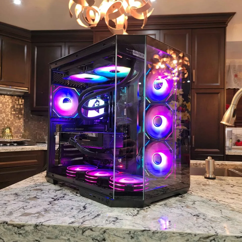 CUSTOM GAMING PC : Ryzen 7 7700x / RTX 5060 / 32GB RAM image indicator(10)