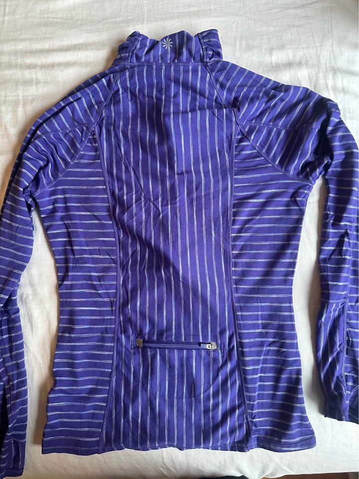 Athleta long sleeve - photo 5