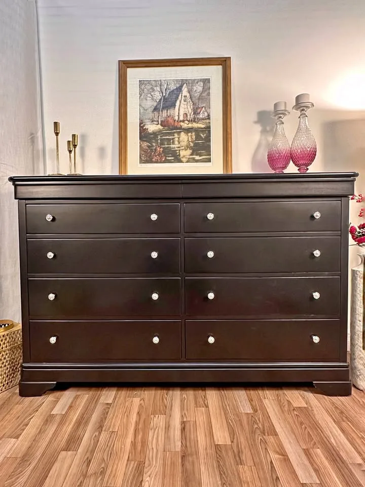 🚚 Free Delivery – Stanley Black 9-Drawer Dresser thumbnail