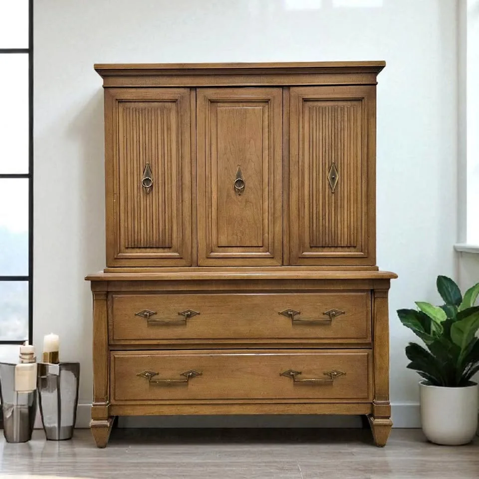 🚚 Free Delivery – Vintage Solid Wood Armoire | Maple Chest thumbnail