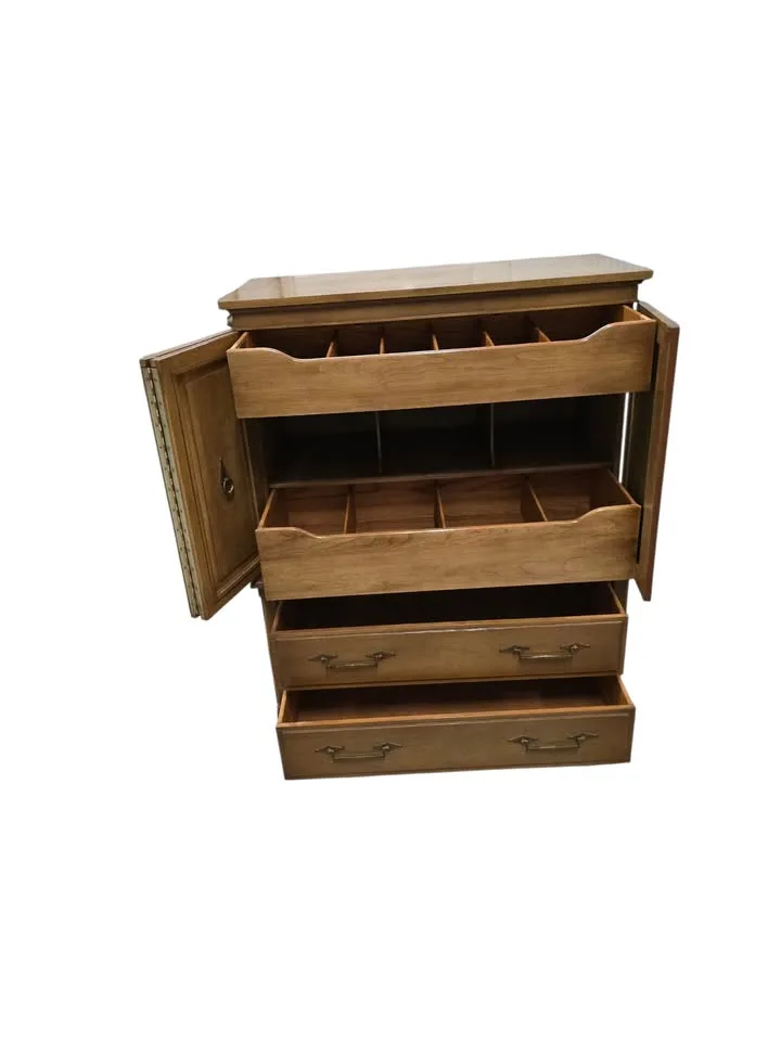 🚚 Free Delivery – Vintage Solid Wood Armoire | Maple Chest image indicator(6)