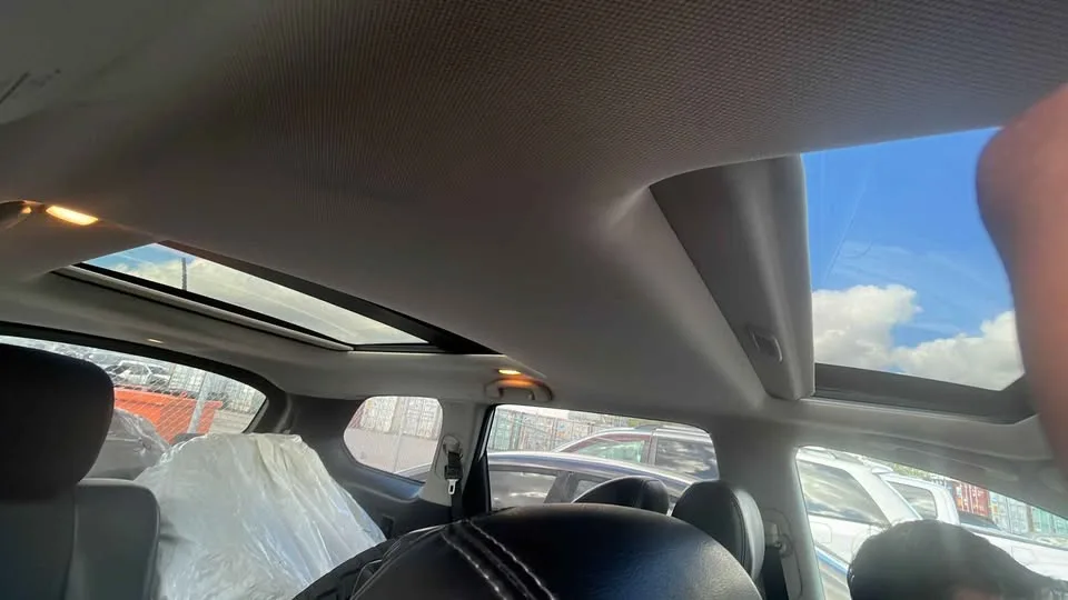 2017 Nissan Pathfinder image indicator(4)