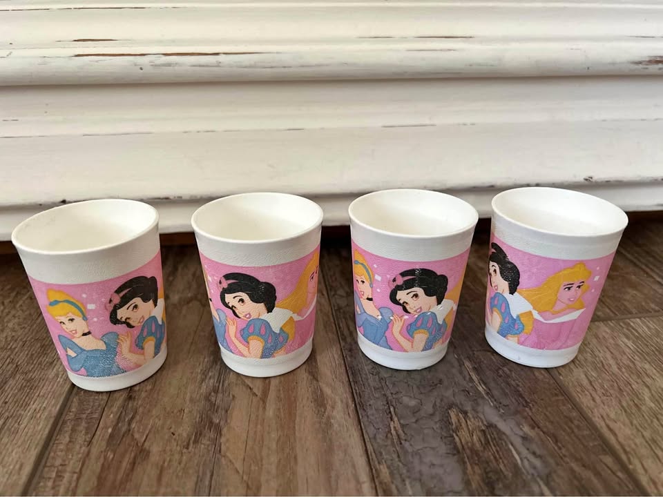 Vintage Tupperware Disney Princess Play Cups