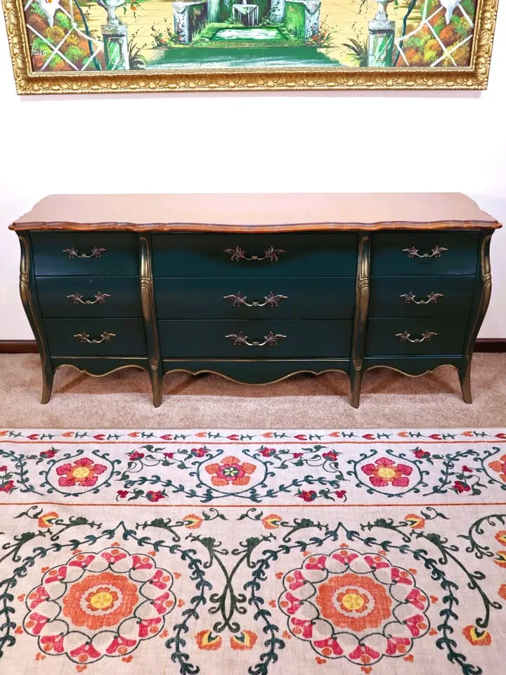 🚚 Free Delivery – Refinished Green dreeser gold bras 25355 image indicator(2)